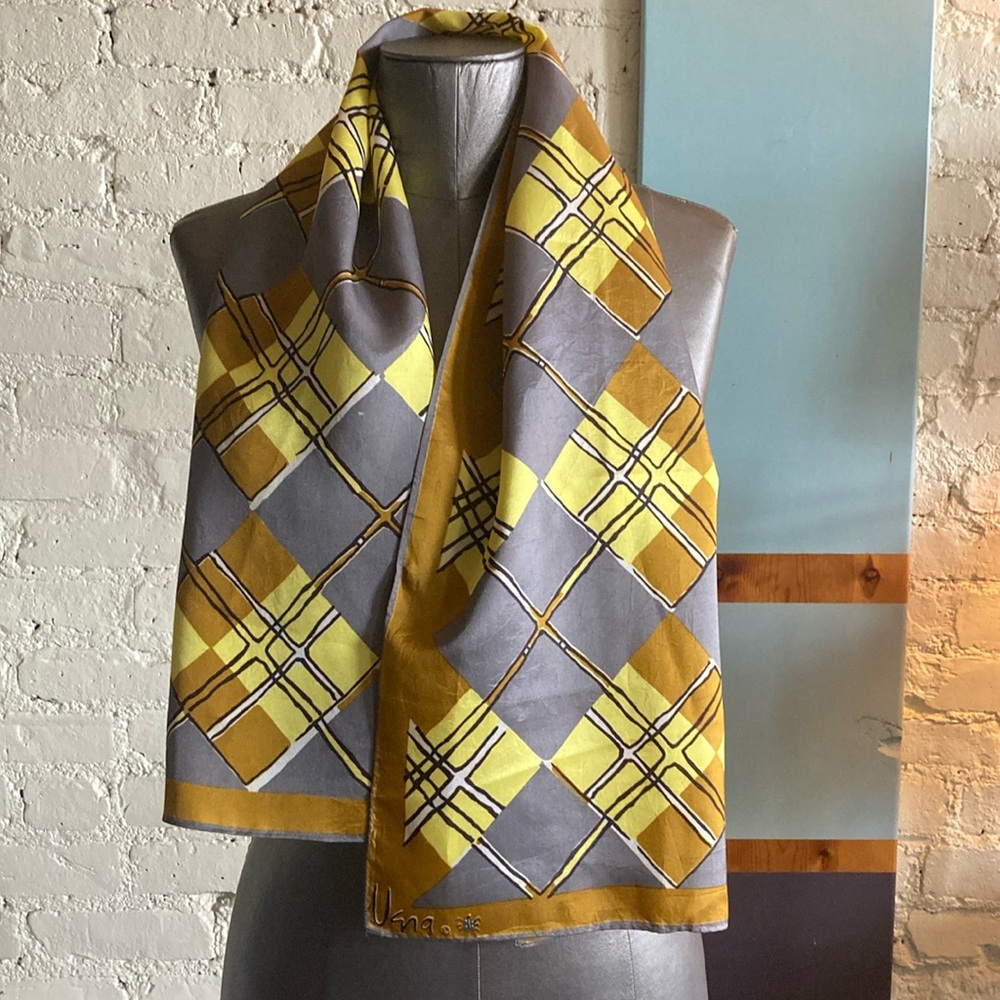 Vera Neumann vintage rectangular scarf 60s 70s